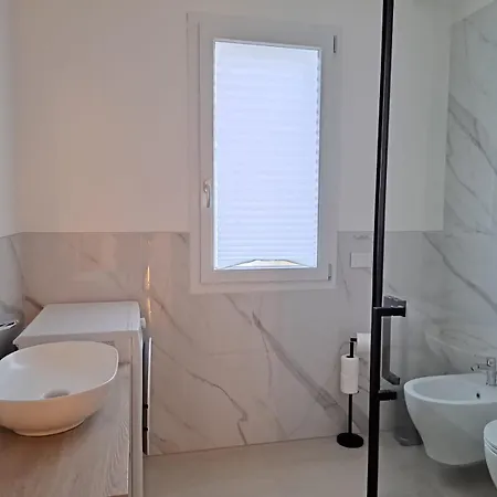 Lario By Quokka 360 - Close To Downtown Apartament *